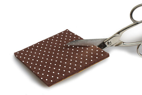 FIELTROS ANTIDESLIZANTES ADH. MARRON KOP F1009M 100 X 85 MM. B/1
