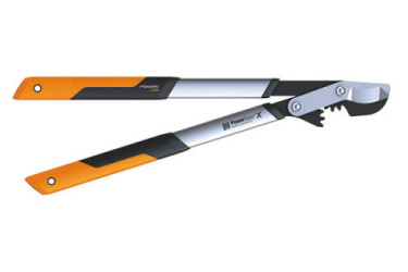 PODADERA PIÑONES BYPASS FISKARS 64 CM.