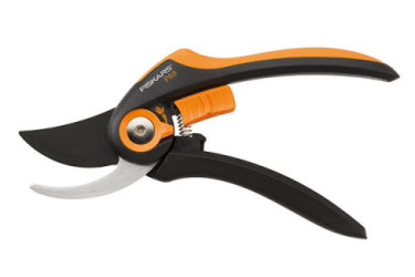 TIJERA PODAR PLUS SMARTFIT P541 24MM FISKARS 1057169