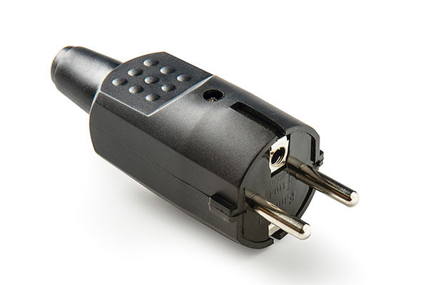 CLAVIJA 4,8MM 16A-250V FAMATEL PVC GOMA NEGRO 1104