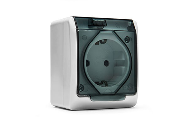 SERIE ESTANCO: BASE TT LATERAL 16A-250V 5123 FAMATEL
