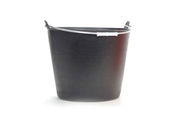 CUBO ASA METALICA PLASTICO 26 LT NEGRO 26 LTS