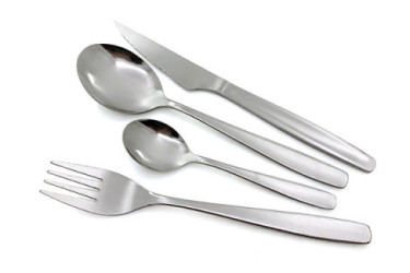 SET 24 CUBIERTOS CON CHULETERO SCOLA